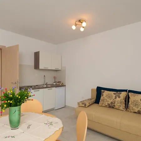 Apartment Dana
