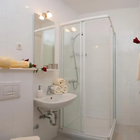 Dana Apartmán